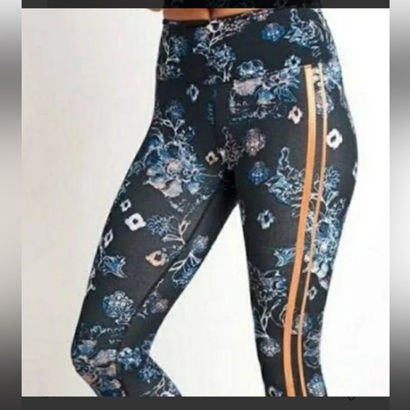 Free People Movement Freestyle Rise Leggings - Picture 10 of 16